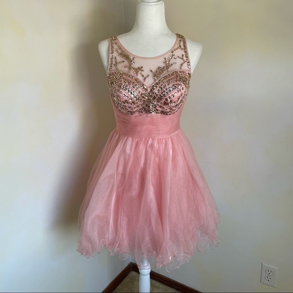 May Queen Dresses & Skirts - May Queen Embellished pink tulle prom dress Size 8 Crystal embellished prom